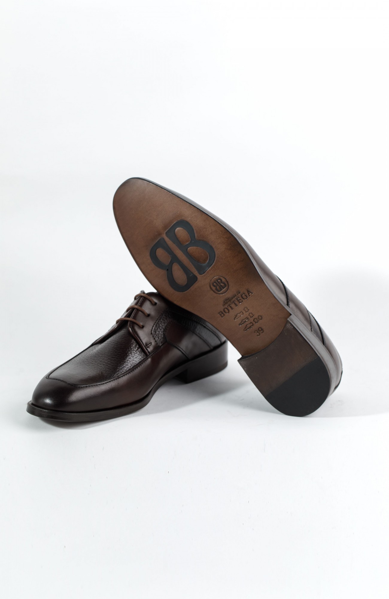 Дербі Cortigiano in Bottega