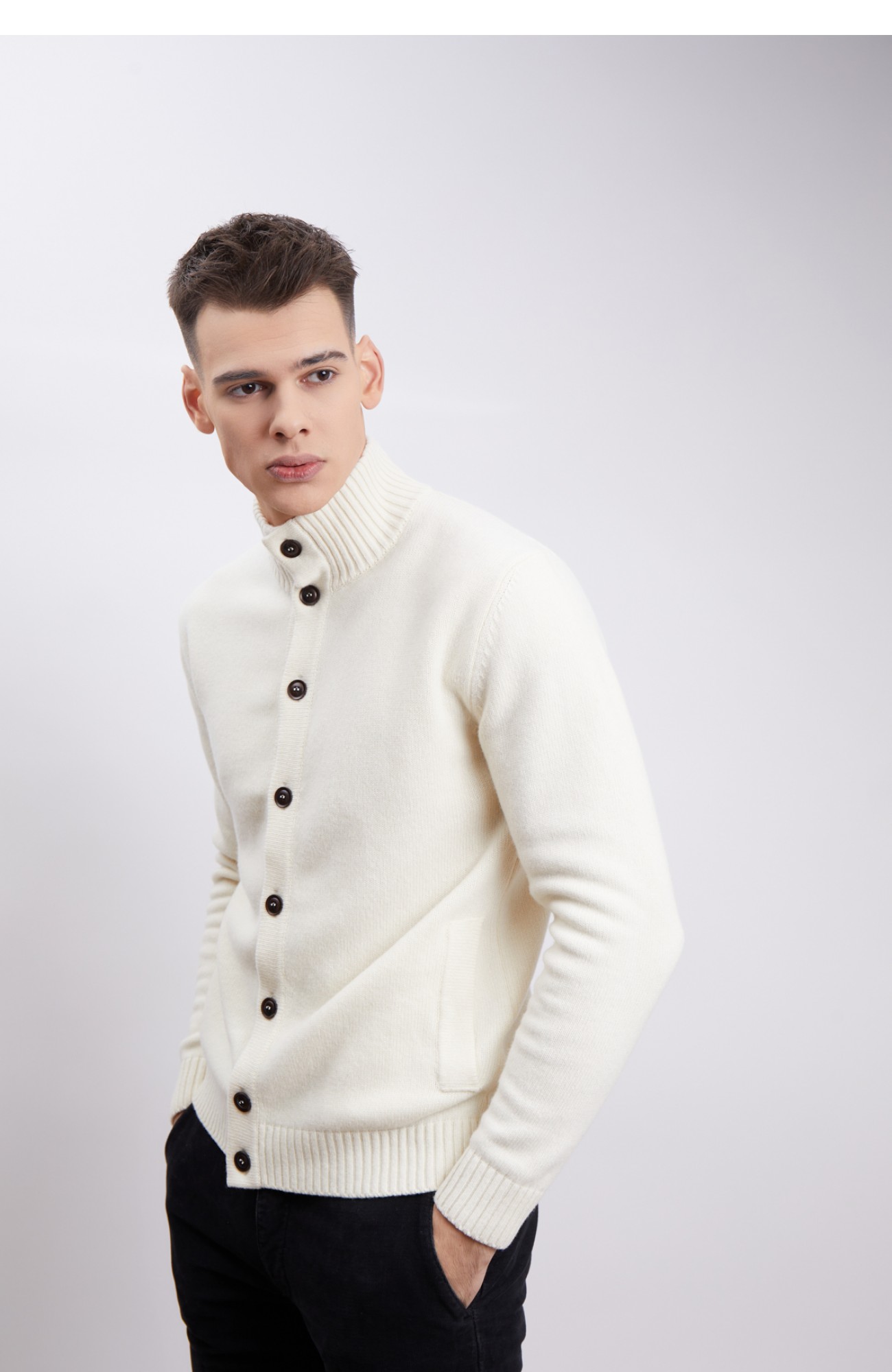 Кардиган WOOL CO Чоловічий вʼязаний білий кардиган з вовною.