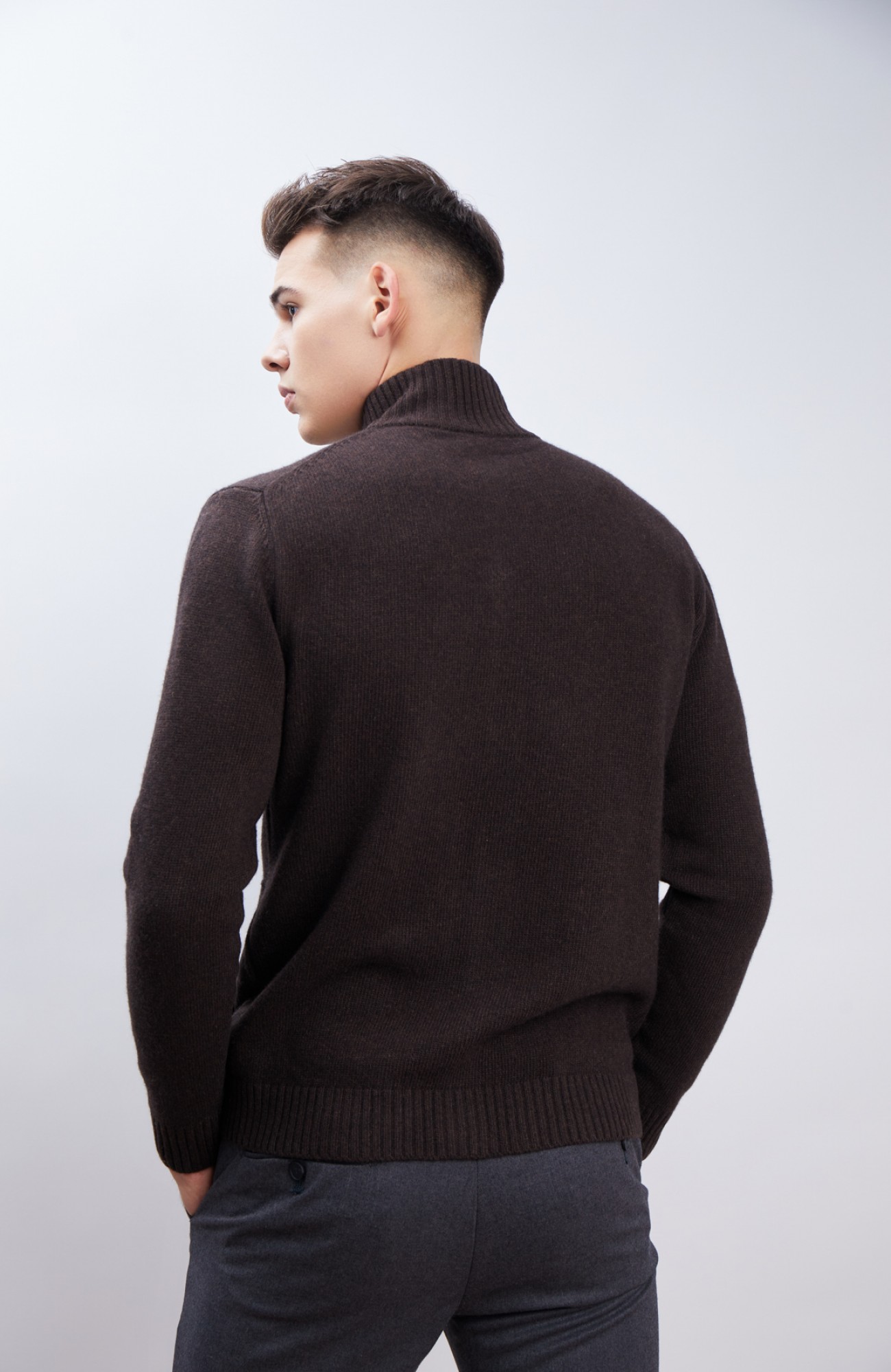 Кардиган WOOL CO Чоловічий вʼязаний коричневий кардиган з вовною.
