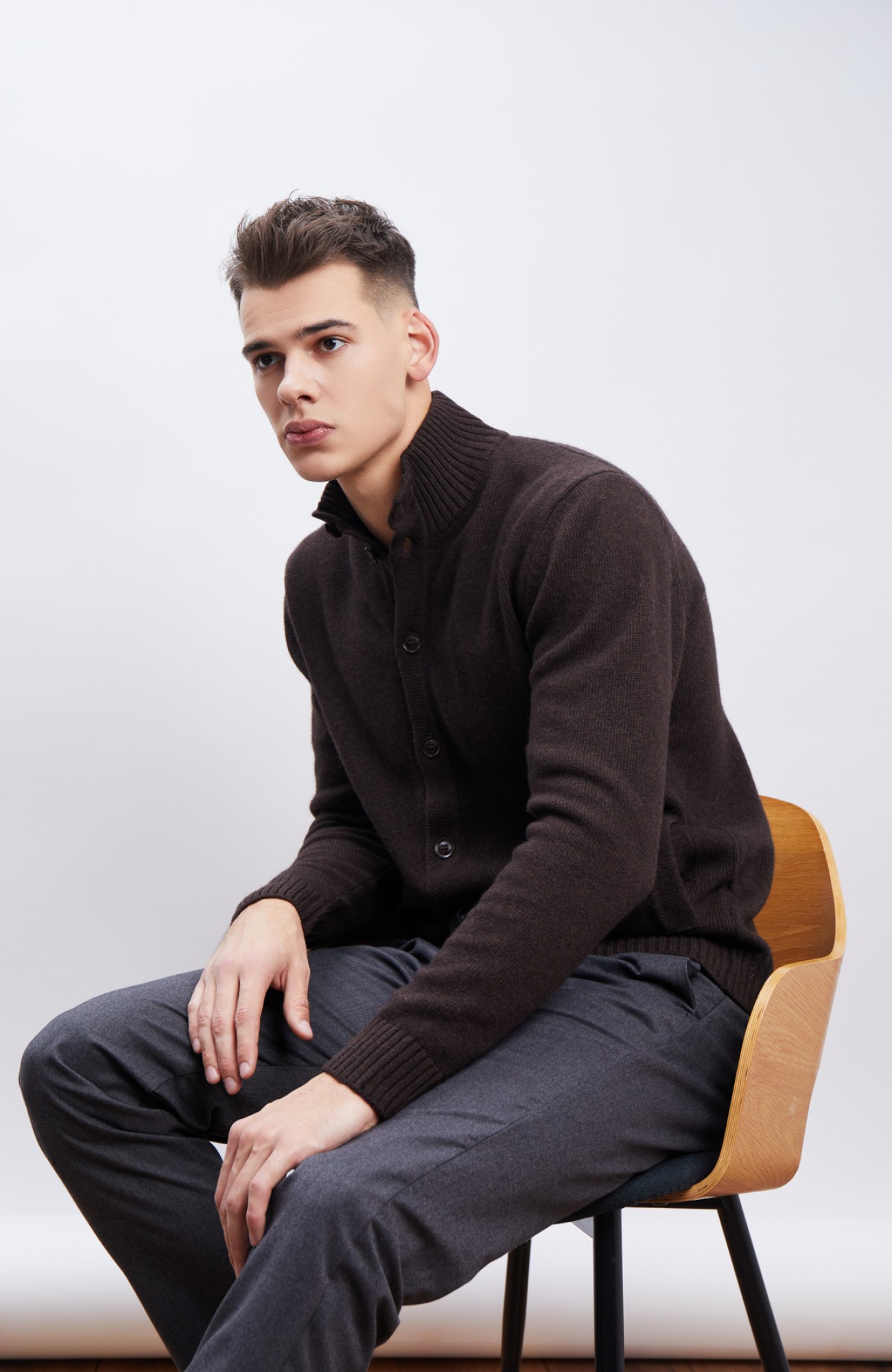Кардиган WOOL CO Чоловічий вʼязаний коричневий кардиган з вовною.