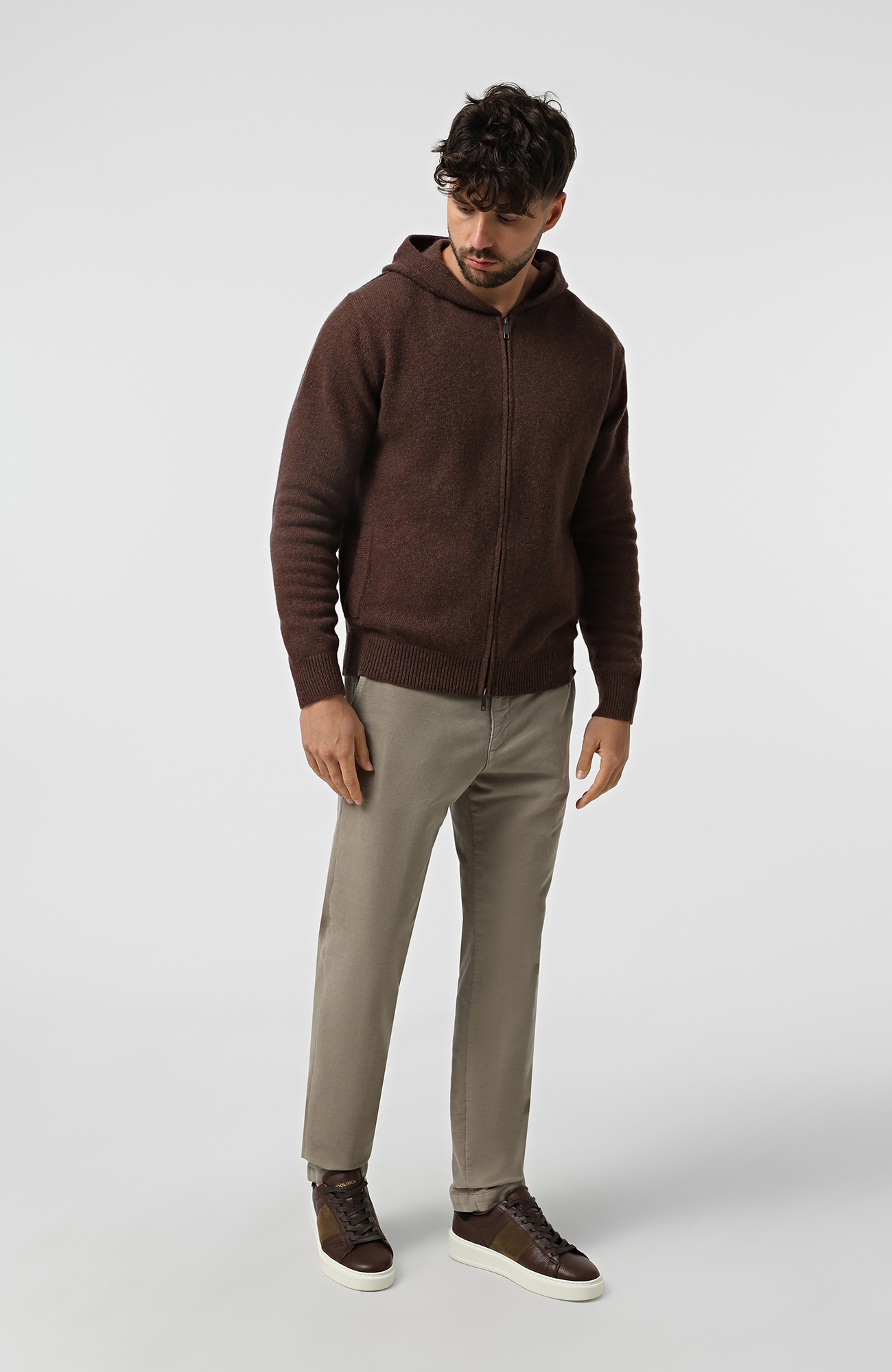 Светр WOOL CO Чоловічий коричневий светр з капюшоном з вовни.